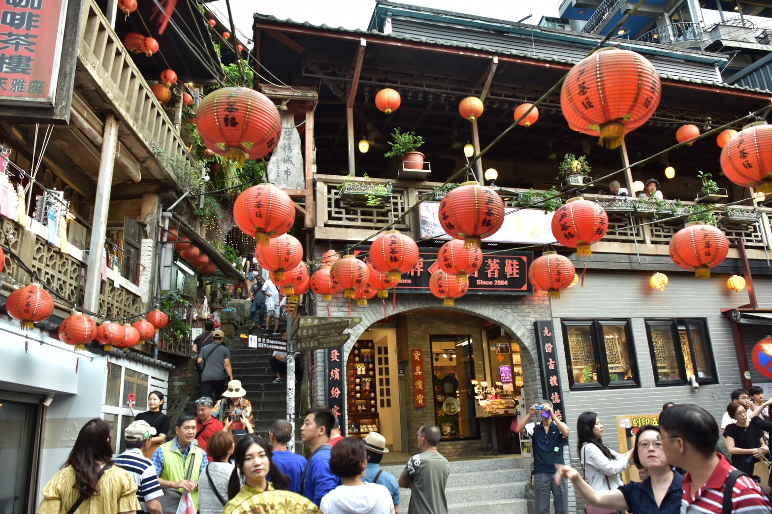 【Taipei Private Tour】A wonderful experience at Jiufen Old Street !