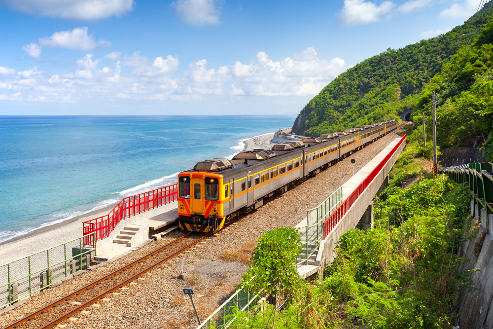 rail tour taiwan