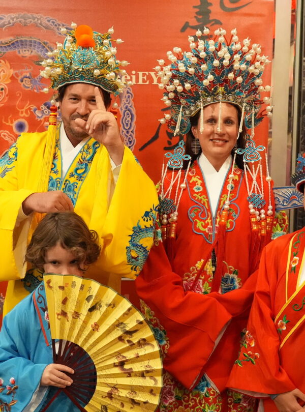 文化體驗-戲服試穿拍照_TaipeiEYE