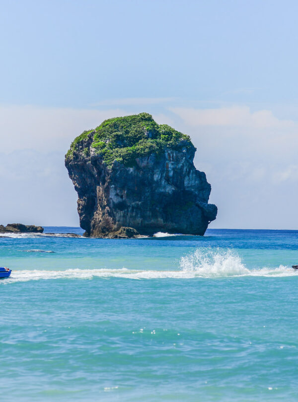 Chuanfan Rock Sail Rock and Water Sports by the Beach of Kenting Pingtung