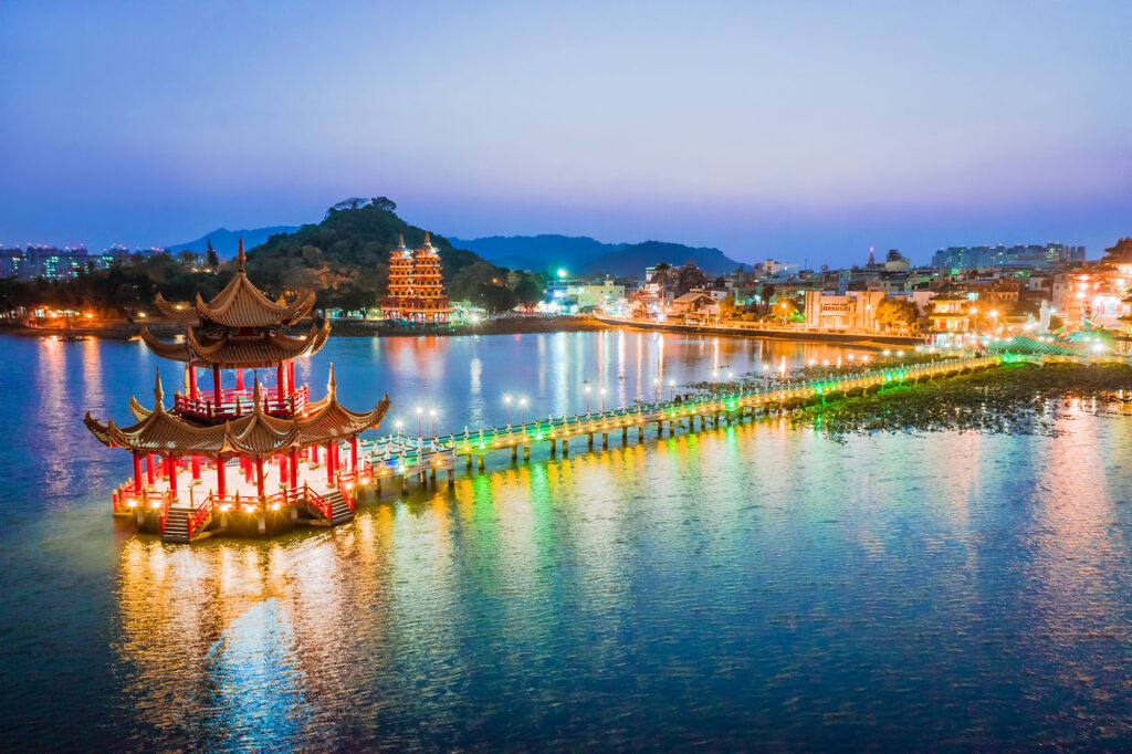 Kaohsiung Lotus Pond 6