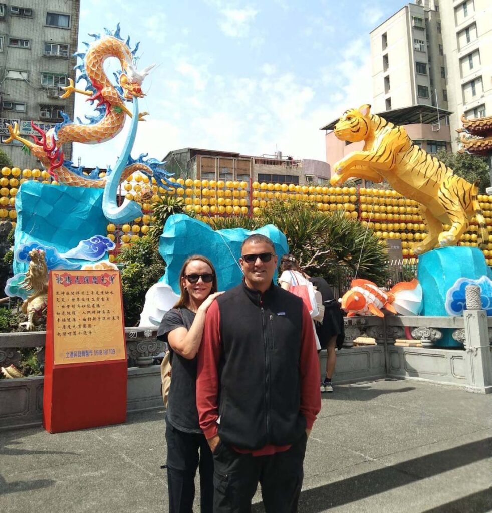 Justaiwantour Layover Tour